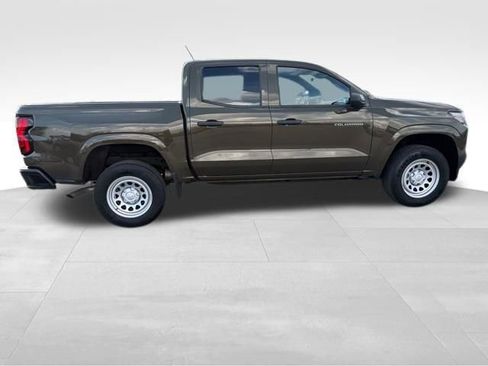 Used 2023 Chevrolet Colorado W/T image 15
