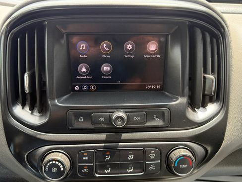Used 2020 Chevrolet Colorado W/T w/ WT Convenience Package AWD/4WD image 6