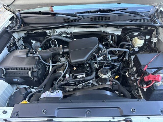 Used 2016 Toyota Tacoma SR RWD image 9