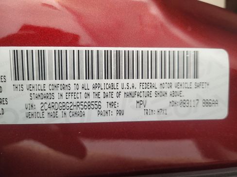 Used 2017 Dodge Grand Caravan SE image 33