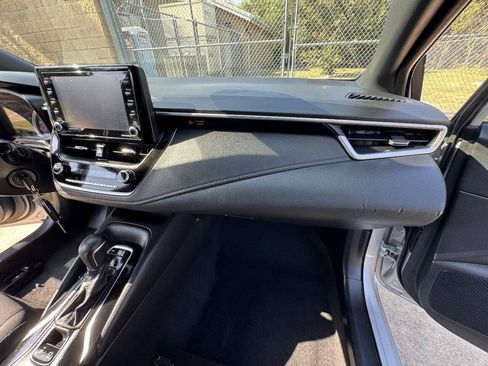 Used 2022 Toyota Corolla SE FWD image 26