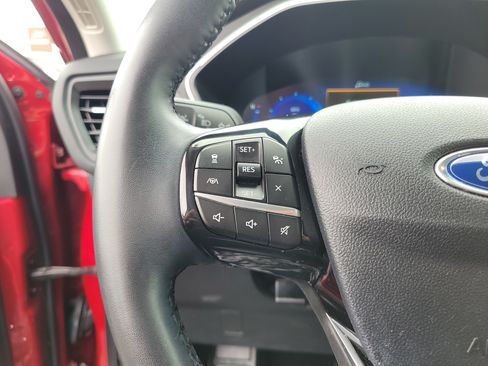 Used 2022 Ford Escape SEL w/ Technology Package AWD/4WD image 22