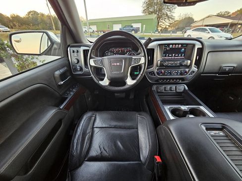 Used 2017 GMC Sierra 1500 SLT image 34