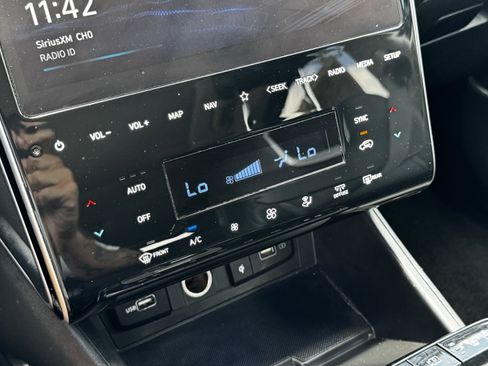 Used 2024 Hyundai Tucson Limited FWD image 20