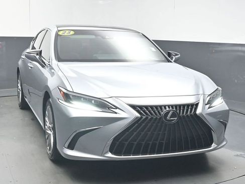 Used 2023 Lexus ES 350 Ultra Luxury w/ Accessory Package (Z2) FWD image 2