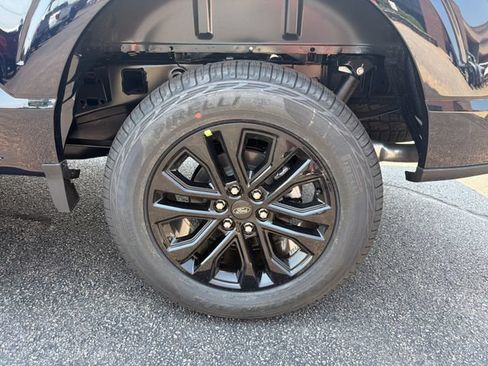 New 2026 Ford F150 XLT w/ Equipment Group 302A MID AWD/4WD image 18