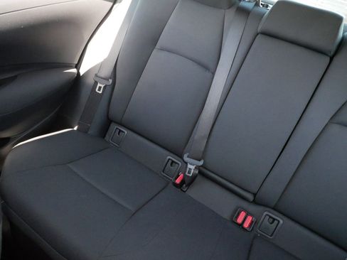 Certified 2022 Toyota Corolla LE FWD image 12
