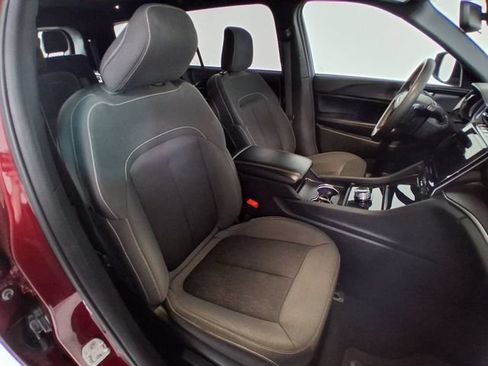 Used 2024 Jeep Grand Cherokee L Laredo AWD/4WD image 14