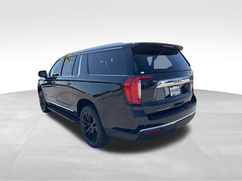 Used 2023 GMC Yukon XL SLT w/ SLT Luxury Package AWD/4WD image 6