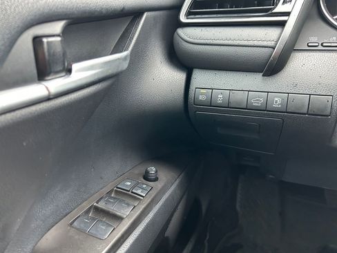 Used 2023 Toyota Camry LE w/ Protection Package (Q2) (TMS) FWD image 15