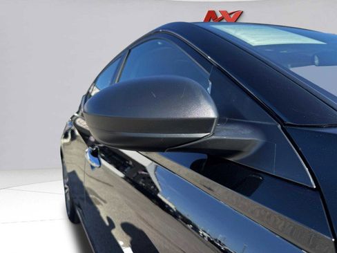 Used 2025 Nissan Altima 2.5 SV image 53