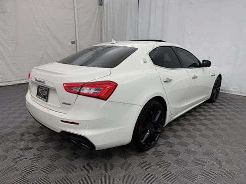 Used 2019 Maserati Ghibli S GranSport RWD image 5