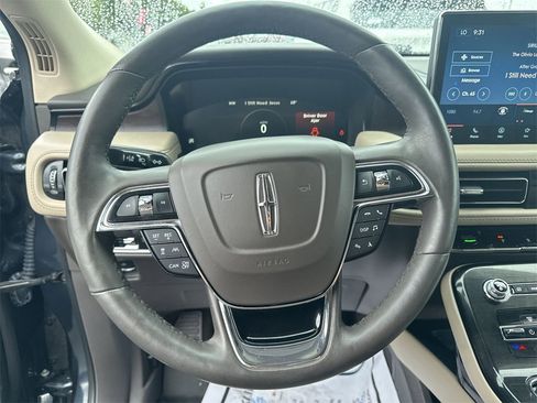 Used 2022 Lincoln Nautilus Reserve image 20