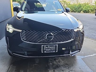 Used 2026 Volvo XC90 B5 Core w/ Protection Package Premier