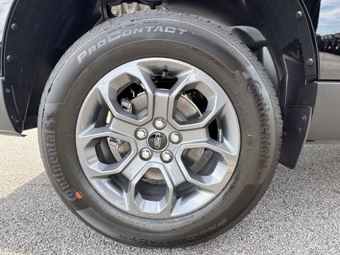 New 2026 Ford Maverick XLT w/ XLT Luxury Package FWD image 19