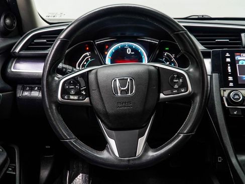 Used 2018 Honda Civic Touring image 15