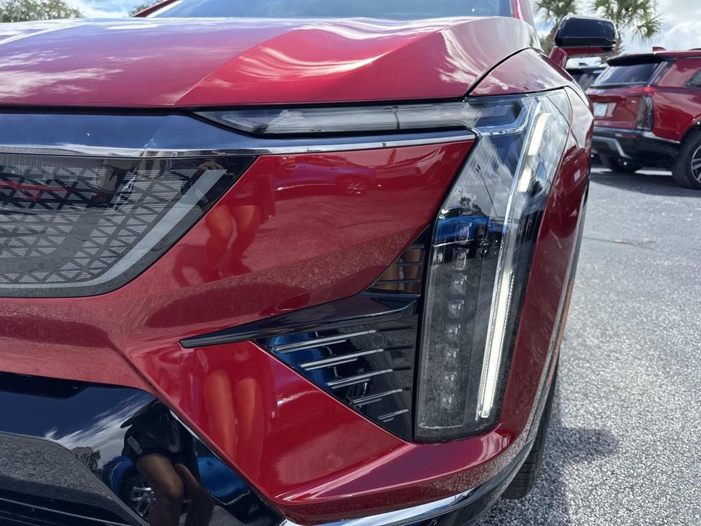 New 2027 Cadillac Optiq Premium Sport RWD image 9