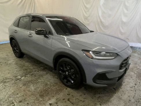 Certified 2024 Honda HR-V Sport image 2