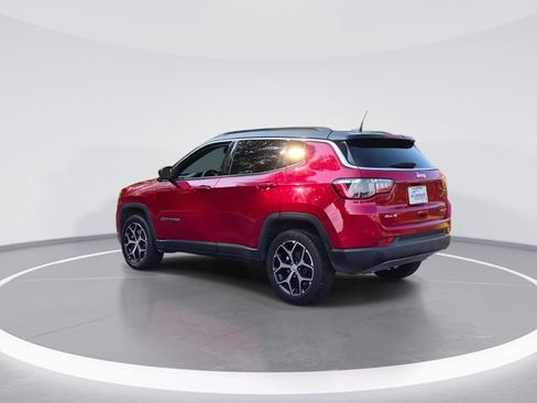 Used 2024 Jeep Compass Limited AWD/4WD image 6