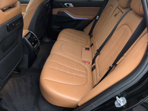 Used 2019 BMW X5 xDrive40i w/ Premium Package 2 image 21