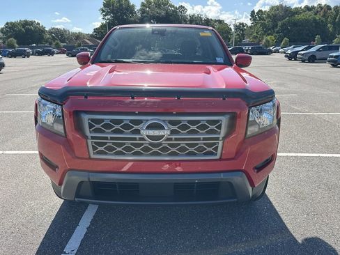 Used 2024 Nissan Frontier SV w/ Technology Package RWD image 15