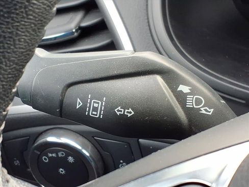 Used 2023 Ford Edge SEL image 21