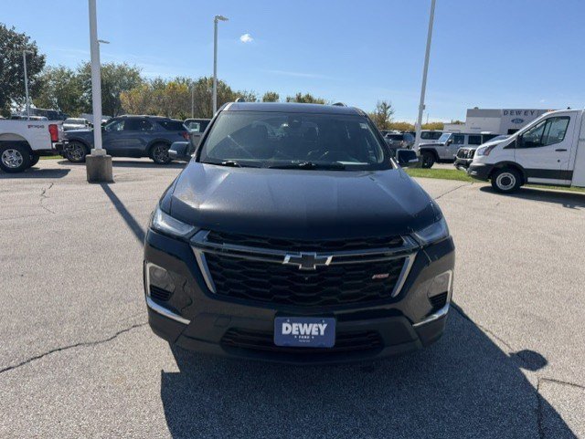 Used 2023 Chevrolet Traverse RS AWD/4WD image 2