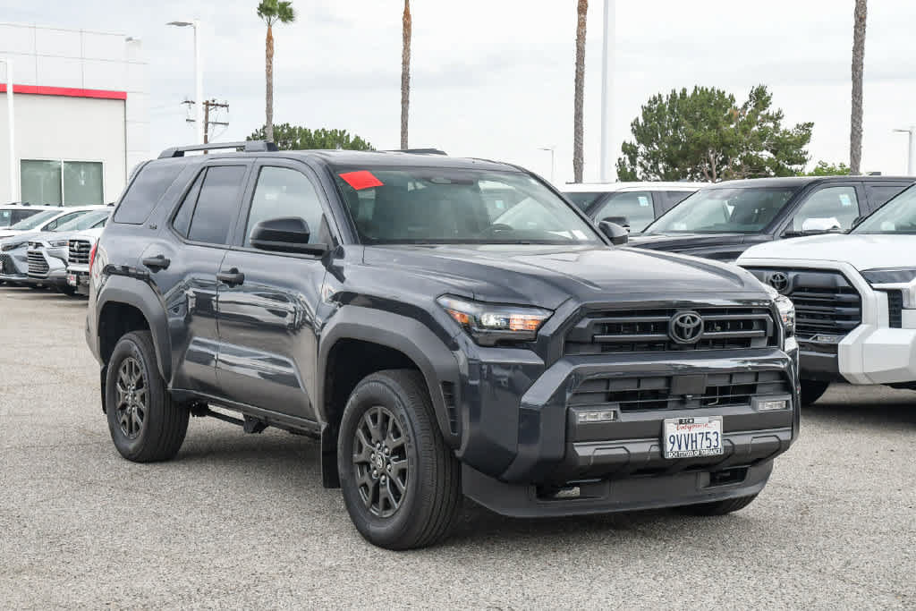Used 2025 Toyota 4Runner SR5 RWD image 3