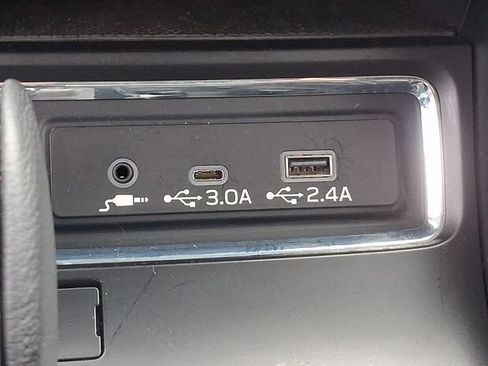 Certified 2025 Subaru Ascent Premium AWD/4WD image 23