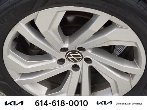 Used 2022 Volkswagen Atlas SE w/ Panoramic Sunroof Package AWD/4WD image 12