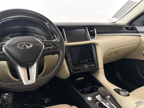 Used 2019 INFINITI QX50 Essential w/ Premium Audio Package image 33