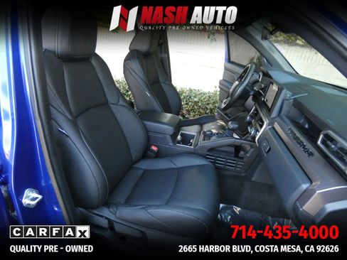 Used 2025 Toyota Tacoma SR5 image 32