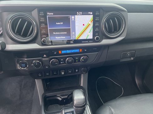 Used 2022 Toyota Tacoma TRD Sport w/ TRD Premium Sport Package image 14