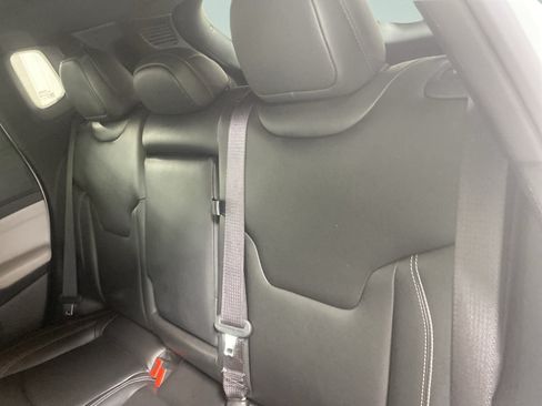 Used 2025 Jeep Compass Limited AWD/4WD image 11