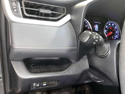 Used 2020 Toyota RAV4 XLE w/ All Weather Liner Package AWD/4WD image 24