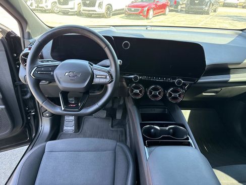 Used 2024 Chevrolet Blazer EV RS image 17