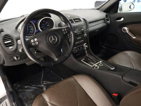 Used 2005 Mercedes-Benz SLK 350 image 12