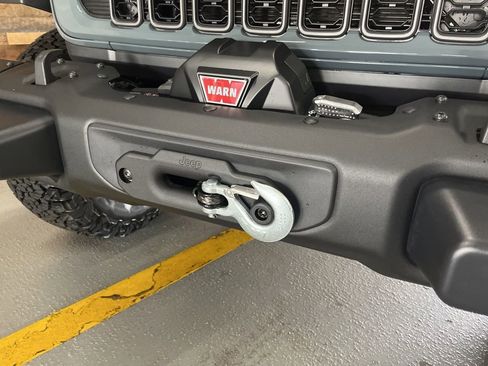 New 2026 Jeep Wrangler Unlimited Rubicon 392 w/ Quick Order Package 27X Moab AWD/4WD image 13