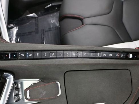 Used 2023 Chevrolet Corvette Stingray Premium Cpe w/ 3LT image 38