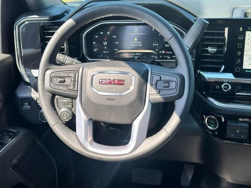 Used 2026 GMC Sierra 2500 SLE w/ SLE Value Package; image 12