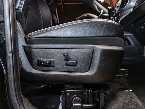 Used 2020 RAM 2500 Laramie image 25