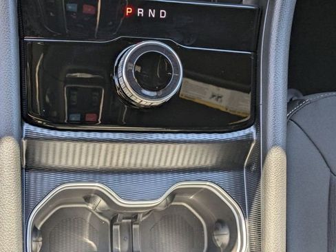 New 2025 Jeep Grand Cherokee Laredo image 26