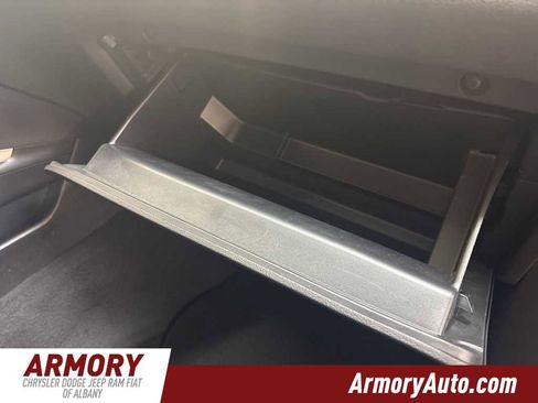 Used 2021 Ford Explorer XLT image 41