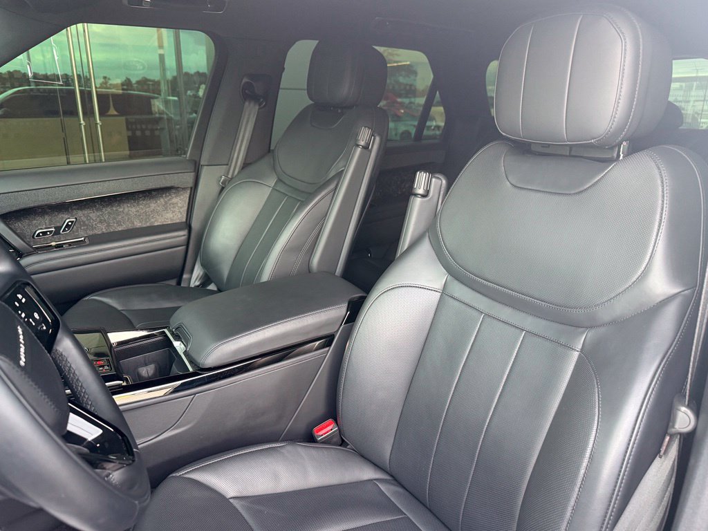 Used 2024 Land Rover Range Rover Sport Dynamic SE AWD/4WD image 6
