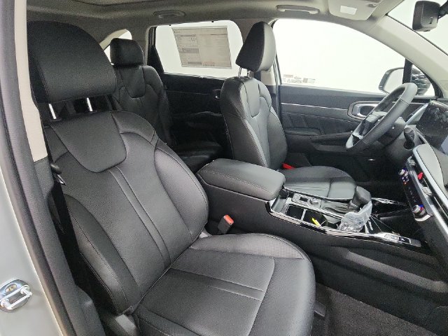Certified 2026 Kia Sorento SX AWD/4WD image 35