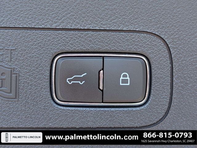 Used 2025 Lincoln Aviator Reserve w/ Illumination Package AWD/4WD image 38