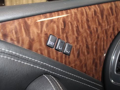 Used 2018 Nissan Armada Platinum w/ Cargo Package image 44