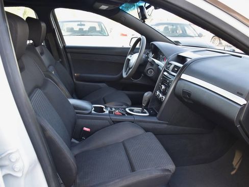 Used 2008 Pontiac G8 RWD image 14