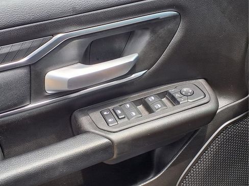Used 2025 RAM 1500 Big Horn AWD/4WD image 15