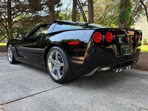 Used 2008 Chevrolet Corvette Coupe w/ Preferred Equipment Group RWD image 24